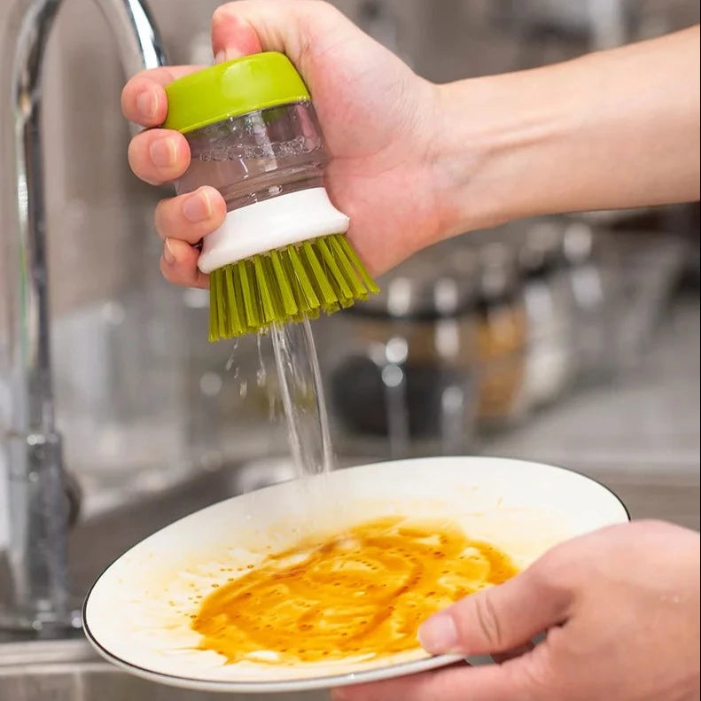 BROSSE A VAISELLE AVEC DISTRIBUTEUR DE SAVON