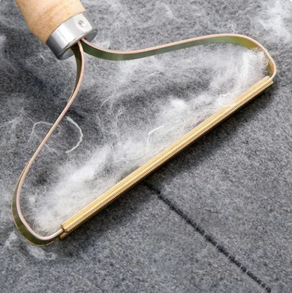 BROSSE ANTI-POILS DOUBLE FACE EN CUIVRE