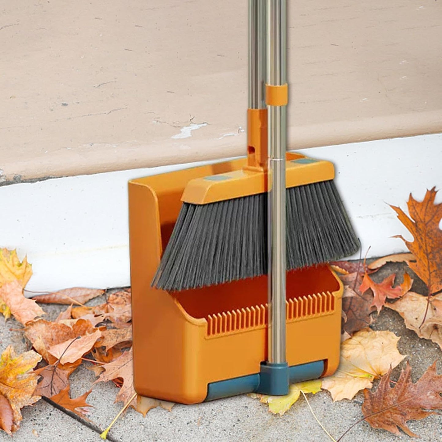 Balai avec réservoir - CLEAN AND SMART