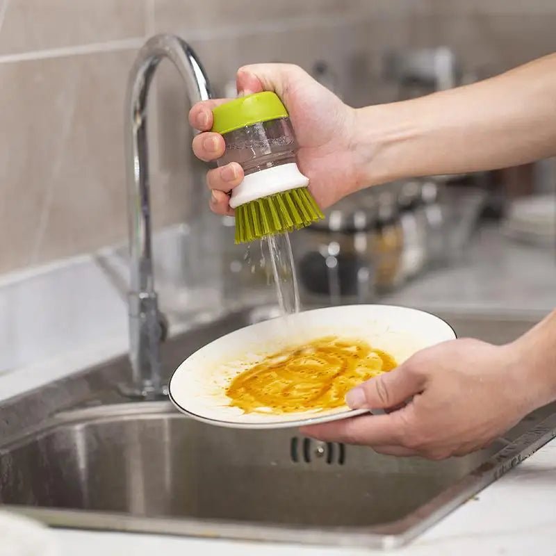 BROSSE A VAISELLE AVEC DISTRIBUTEUR DE SAVON - CLEAN AND SMART