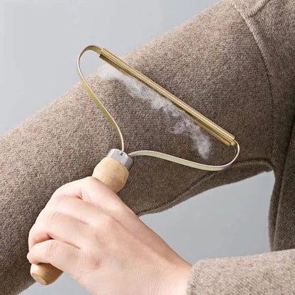 BROSSE ANTI - POILS DOUBLE FACE EN CUIVRE - CLEAN AND SMART