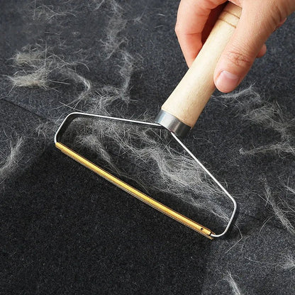 BROSSE ANTI - POILS DOUBLE FACE EN CUIVRE - CLEAN AND SMART