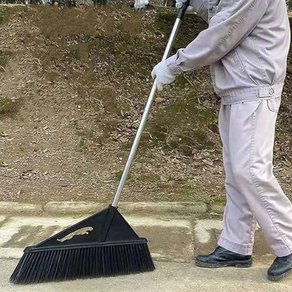 Balai extérieur