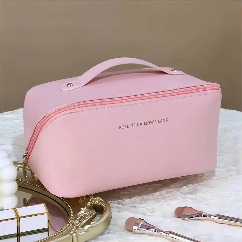 Pochette Make - Up - CLEAN AND SMART