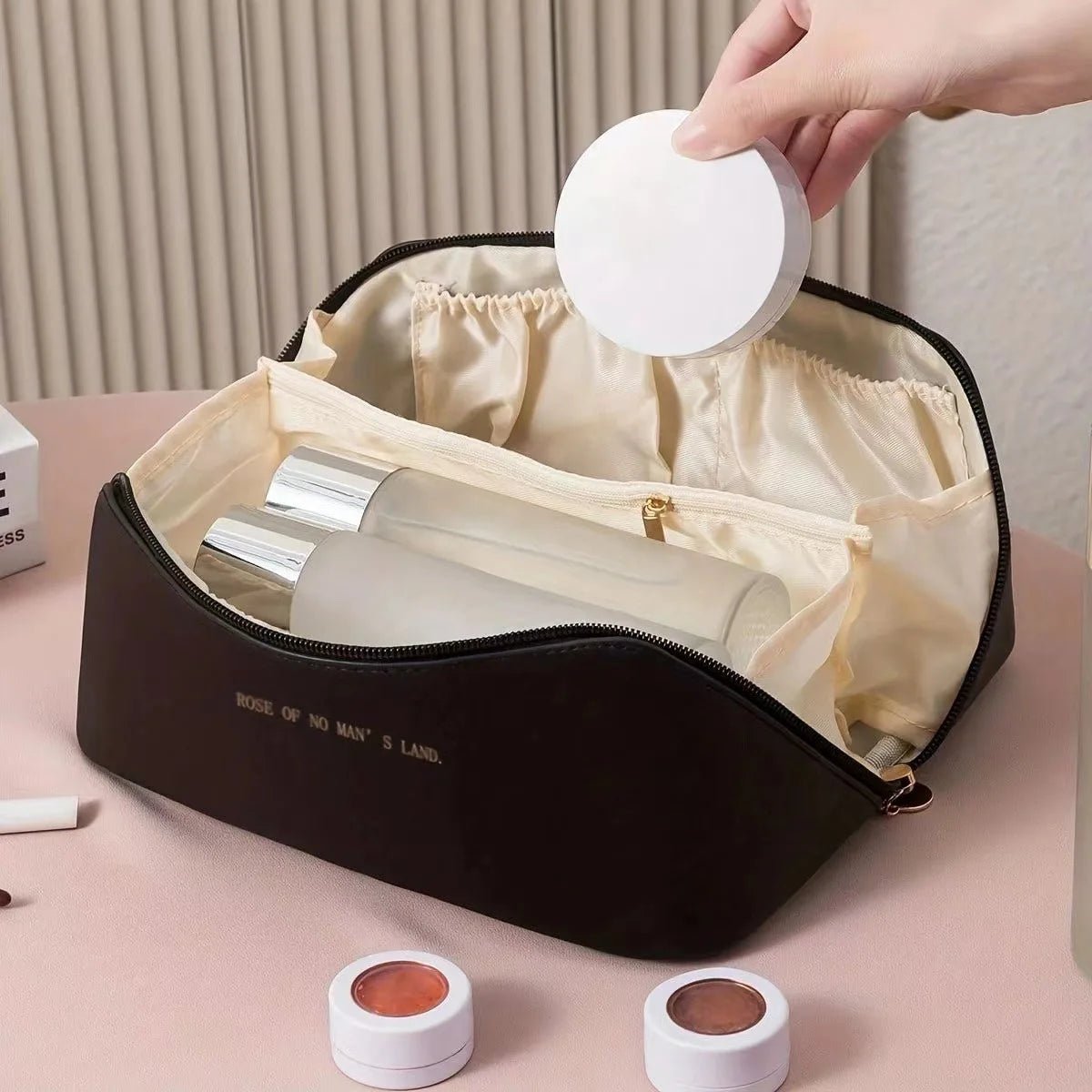 Pochette Make - Up - CLEAN AND SMART