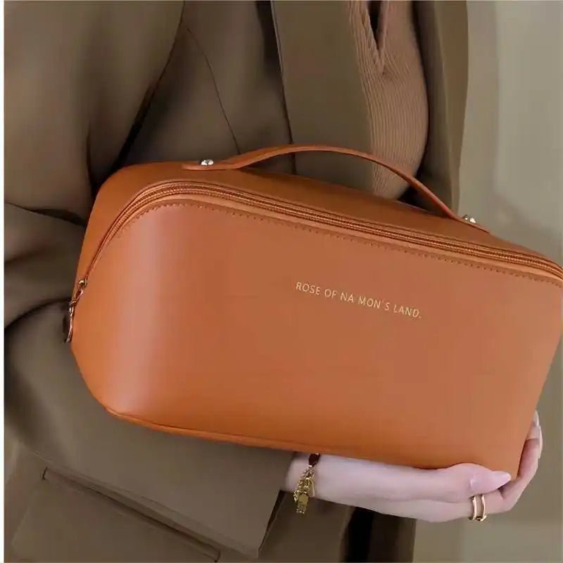 Pochette Make - Up - CLEAN AND SMART